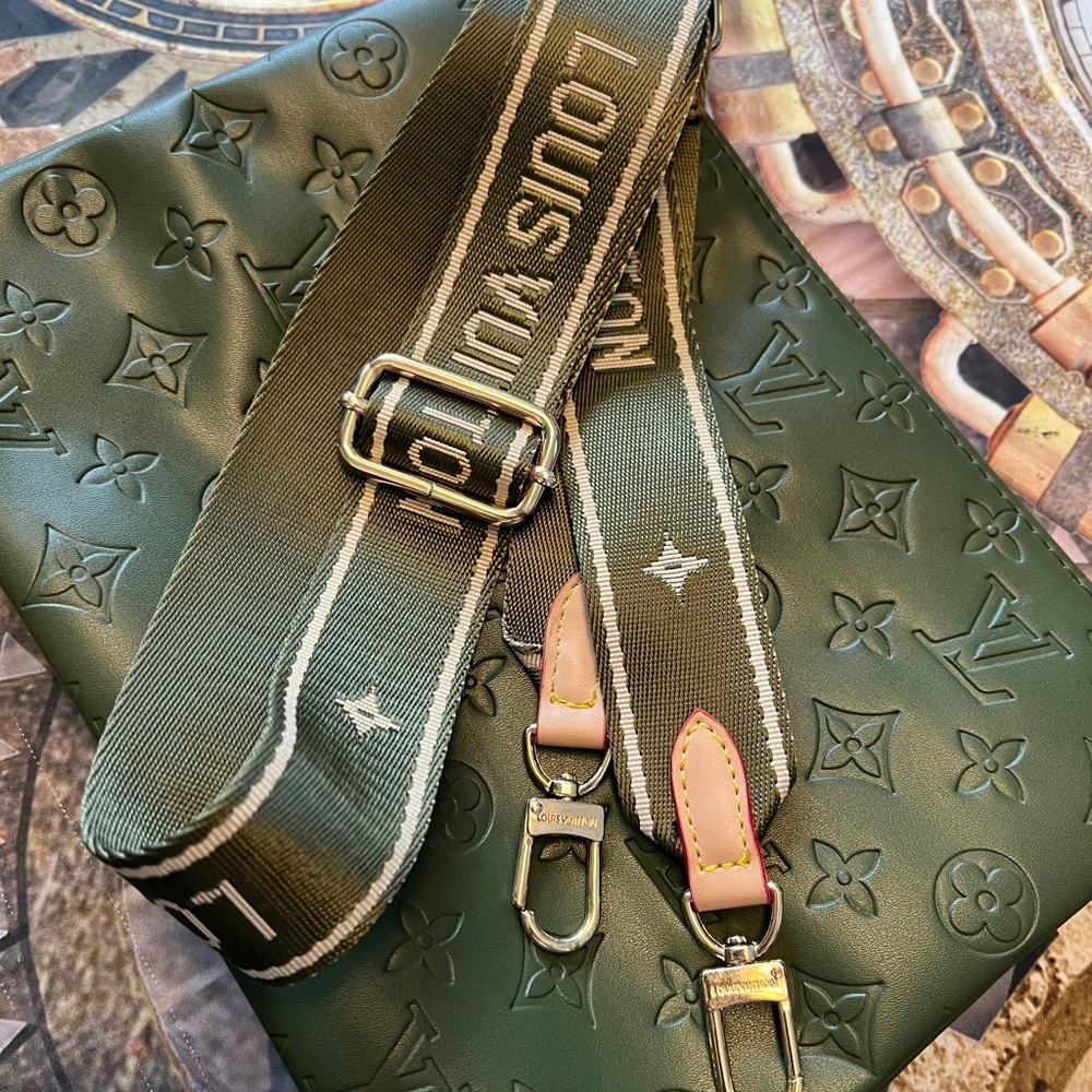 Louis Vuitton Coussin Bag
